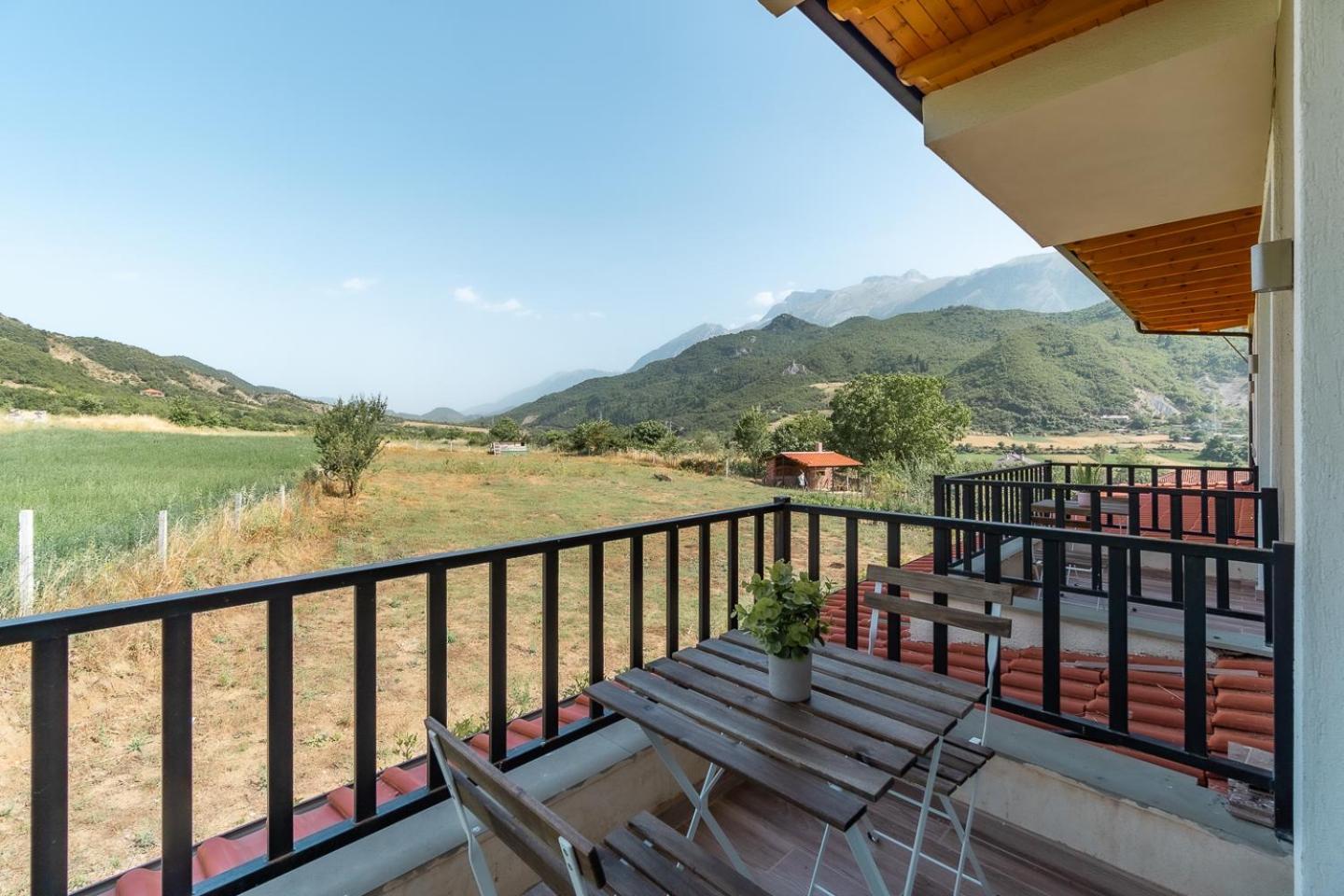 Villa Bujtina Lumo & Pool Përmet Exterior foto